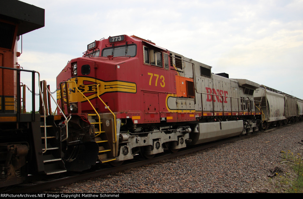 BNSF 773